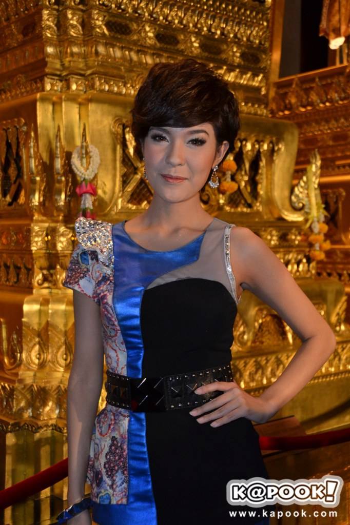 ดาราสาวในชุดราตรี สุดแซ่บ งานคมชัดลึก อวอร์ด ครั้งที่ 10