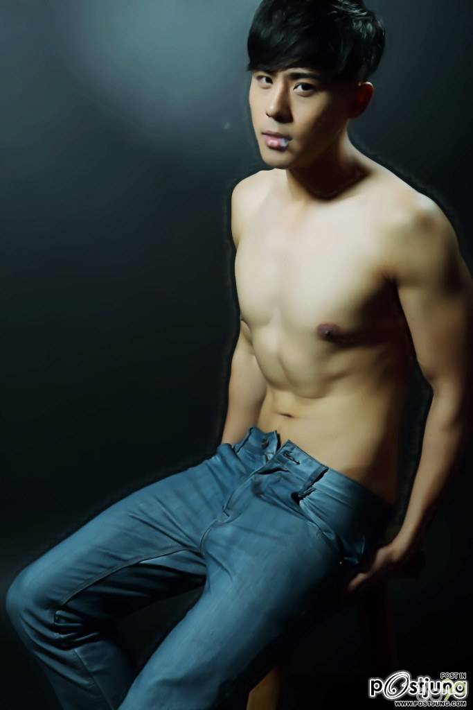 ตี๋แซ่บอยู่นะ