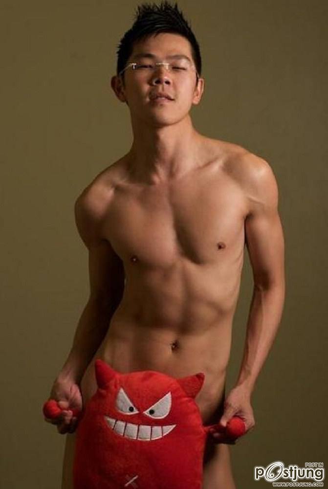 ถอดโชว์เรือนร่าง 121