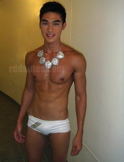 ถอดโชว์เรือนร่าง 124