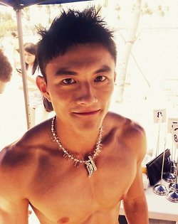 ถอดโชว์เรือนร่าง 126