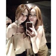 ปอย กับ น้อยหน่า