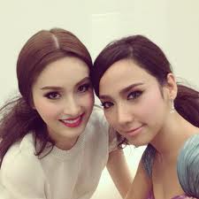 ปอย กับ อั้ม