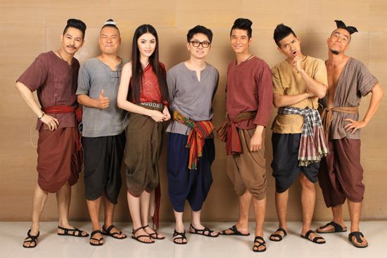 มาริโอ้ ควง ใหม่ ดาวิกา พร้อมเกลอรักทั้ง 4 เปิดตัว พี่มาก..พระโขนง