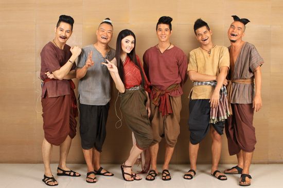 มาริโอ้ ควง ใหม่ ดาวิกา พร้อมเกลอรักทั้ง 4 เปิดตัว พี่มาก..พระโขนง