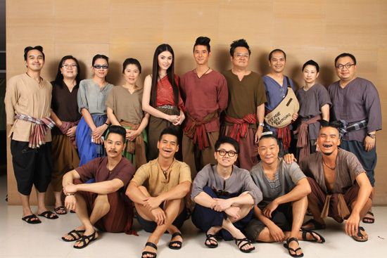 มาริโอ้ ควง ใหม่ ดาวิกา พร้อมเกลอรักทั้ง 4 เปิดตัว พี่มาก..พระโขนง