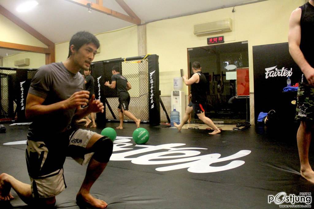 จอนนี่ เหงี๋ยน แฟนคลับ