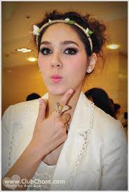 ชมพู่-อารยา'