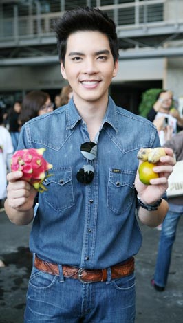 ปุ๊กลุก ประกบคู่ นิว วงศกร