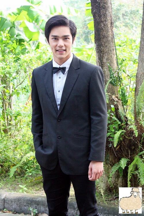 พระเอกใหม่