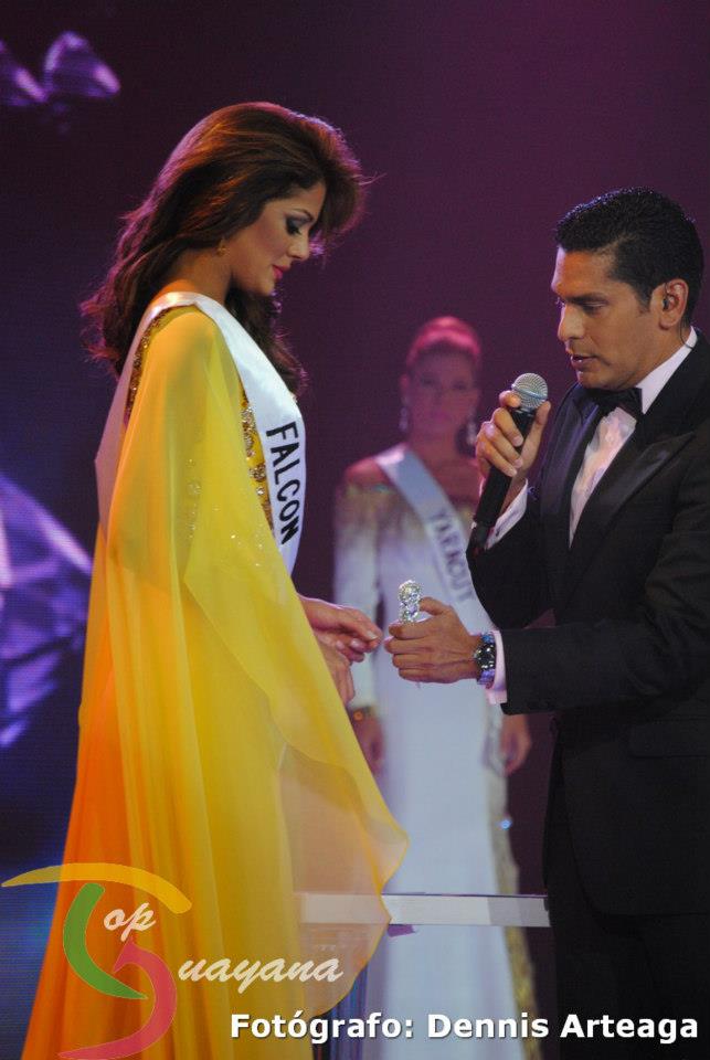 ตัวแทน Venezuela ในการประกวด Miss Earth 2013