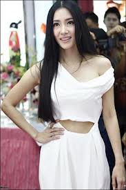 นุ่น วรนุช