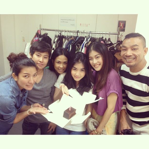 พิตต้า ฉลองวันเกิด 29 ปี เพื่อน ๆ ร่วมแฮปปี้เบิร์ธเดย์