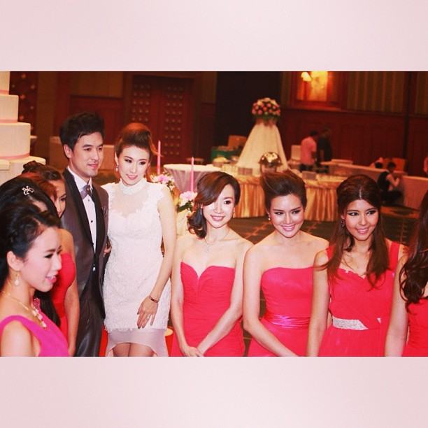 เบลล์ ไชน่าดอลล์ ควง นนท์ พัฑฒิ เข้าพิธีแต่งงาน