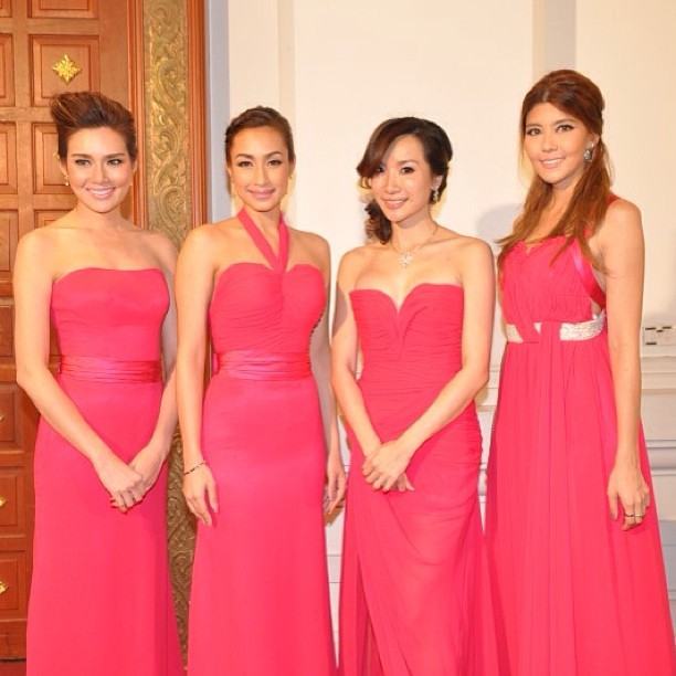 เบลล์ ไชน่าดอลล์ ควง นนท์ พัฑฒิ เข้าพิธีแต่งงาน