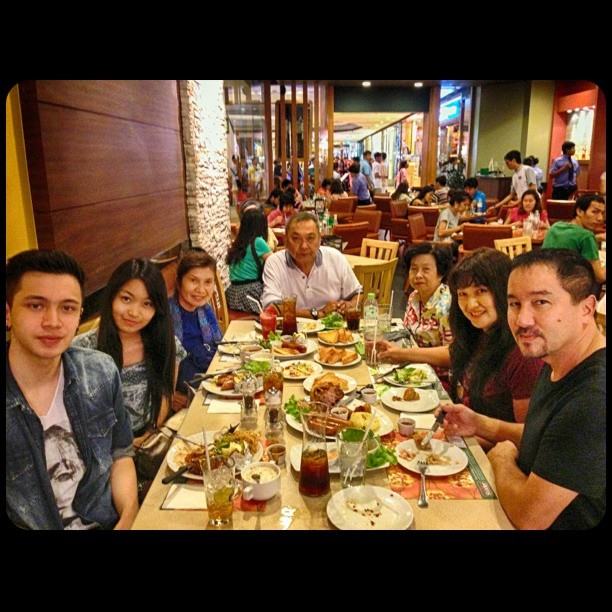 หล่อโฮก! อินดี้ อินทัช ลูกชายฮันนี่-บี๋ ประเดิมละคร มาดามดัน