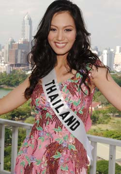 ชนันภรณ์ รสจันทน์...งามอย่างไทย สวยด้วยความสามารถ