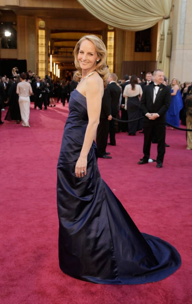 ชุดสวยๆ บนพรมแดง ออสการ์ 2013 (ใคร...เจิด ใคร...ดับ มาดูกัน)