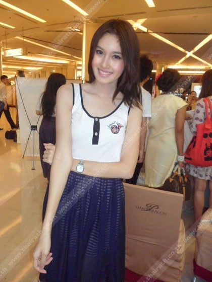 ปอย ตรีชฎา