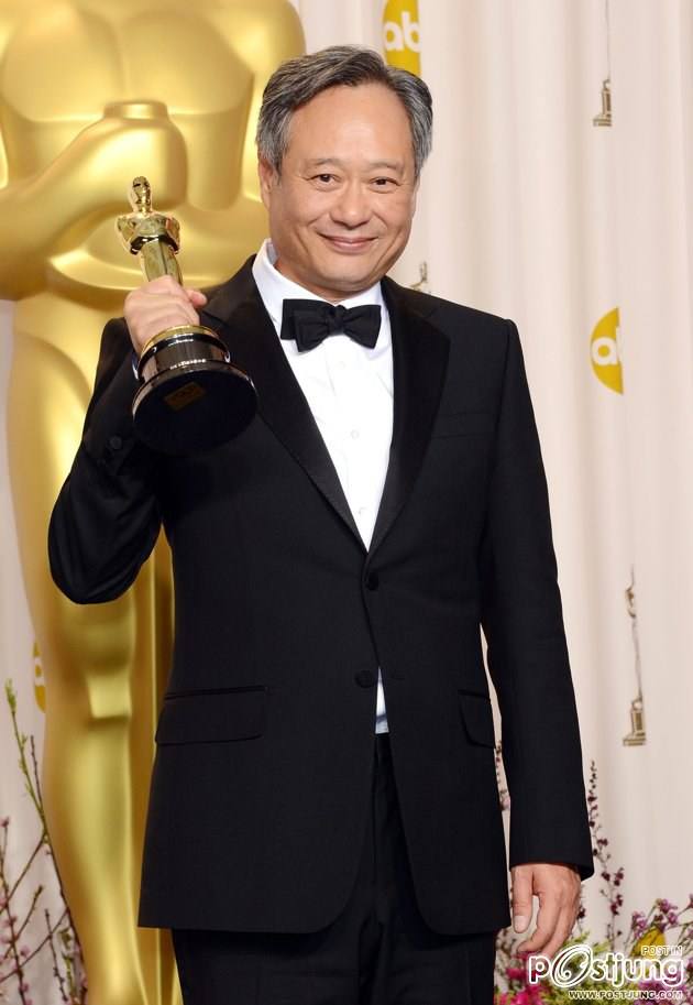 ผู้คว้ารางวัล Oscars 2013