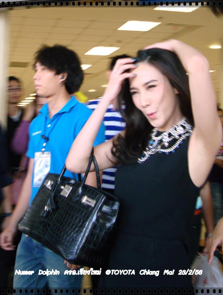สวยเริ่ดดุจนางพญา@TOYOTA CHIANG MAI !!