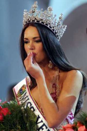 มงกุฎ Miss Venezuela รุ่นสมัย10ปีก่อน