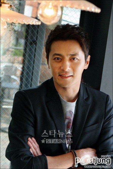 หล่อเข้มเกาหลีไอดอล