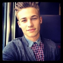 ผมหล่อมั๊ยคับ 1