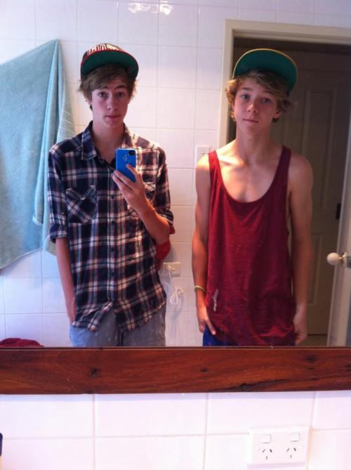 วัยรุ่นฝรั่ง หล่อและสวย มากกก