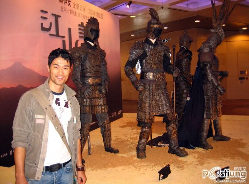 จอนนี่ เหงี๋ยนดาวร้ายหน้าหล่อ/เอา...