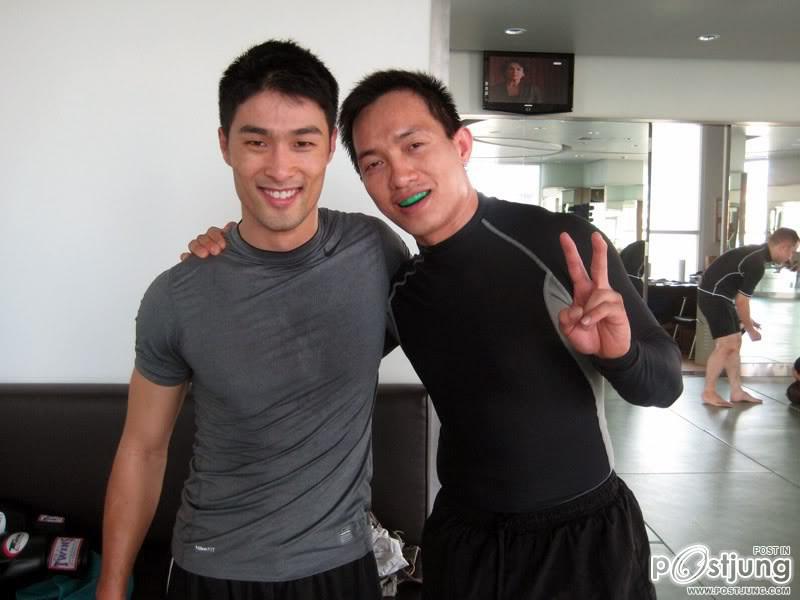 จอนนี่ เหงี๋ยนดาวร้ายหน้าหล่อ/เอา...