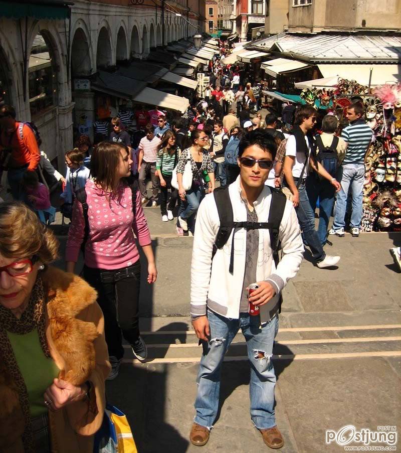 จอนนี่ เหงี๋ยนดาวร้ายหน้าหล่อ/เอา...