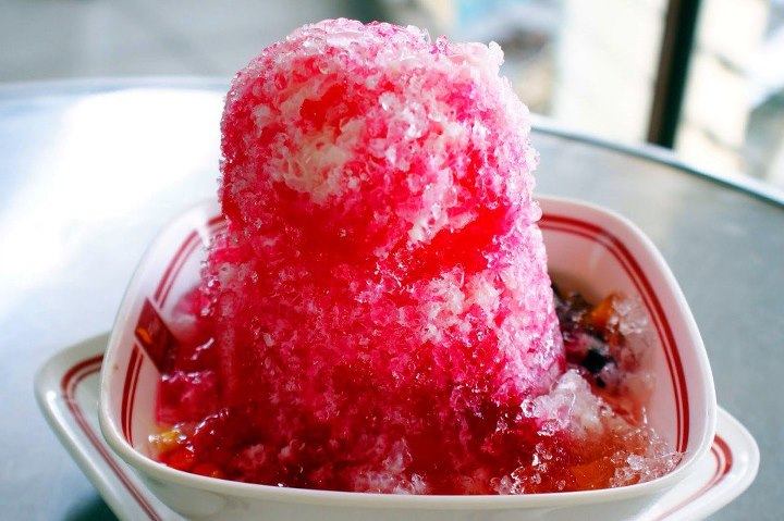 ของหวานเเละของคาว น่ากินท้างน้าน