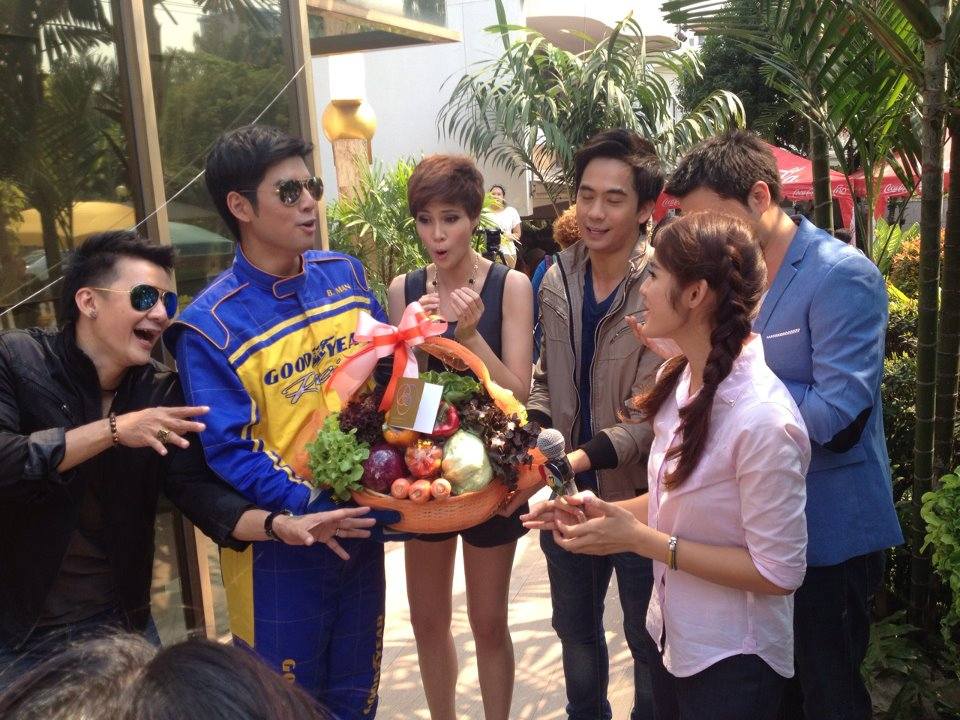 บวงสรวงละคร "แข่งรักนักซิ่ง" ละครใหม่ อาหลอง บู๊มาเต็ม