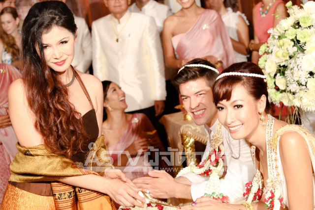 ภาพงานแต่งป้าลูกตาลค่ะ