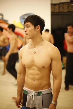 ถอดโชว์เรือนร่าง 140