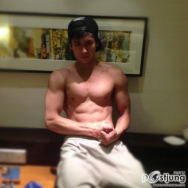 ถอดโชว์เรือนร่าง 140