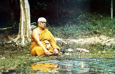 ท่านพุทธทาสภิกขุ