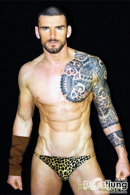 Stuart Reardon by Pablo Chester : HQ images