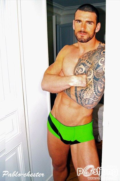 Stuart Reardon by Pablo Chester : HQ images