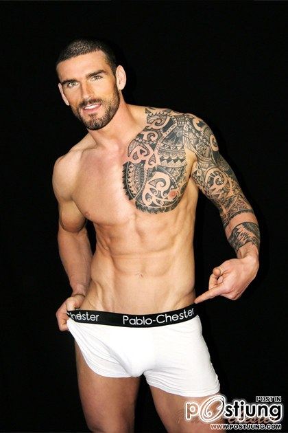 Stuart Reardon by Pablo Chester : HQ images