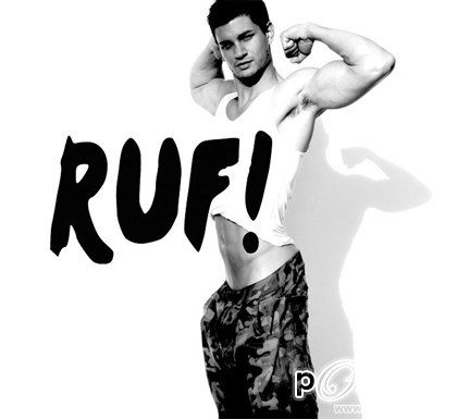 Rufskin : Black and White