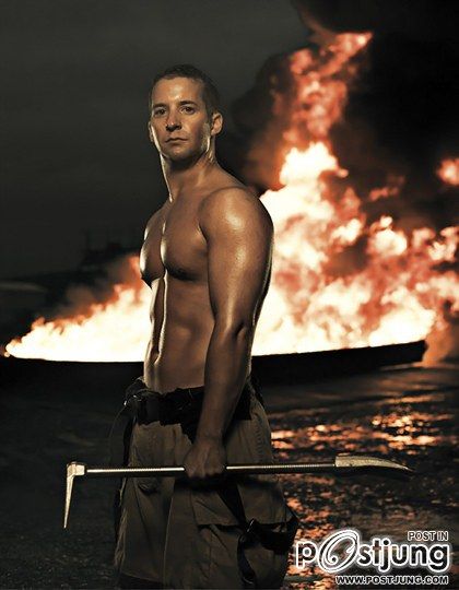 Calgary HotStuff Firefighters Calendar : HQ images