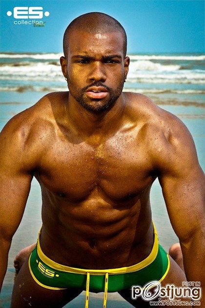 Ronaldo Donizeti for Es Collection Brasil