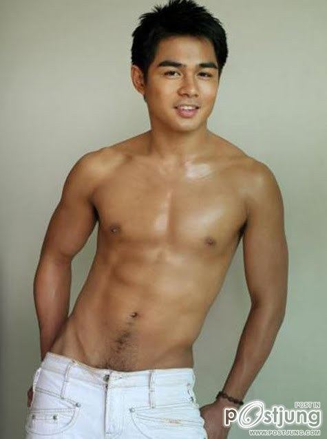 หุ่นไม่แน่นก้อเอา