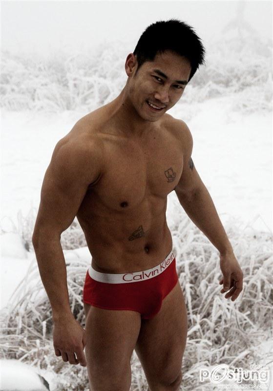 หุ่นไม่แน่นก้อเอา