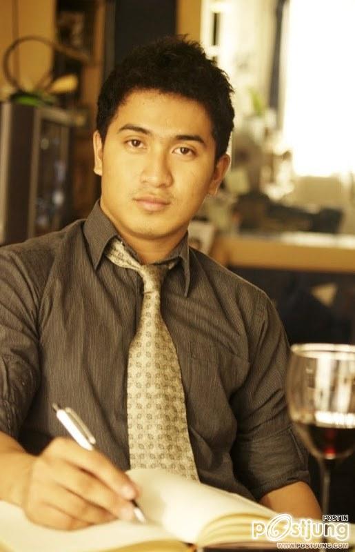 ยิ้มนน่ารักหนุ่มปินอย