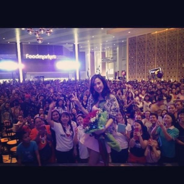 พระเจ้าาาา!!! อั้ม พัชราภา งานโตโยต้า อุดรธานี