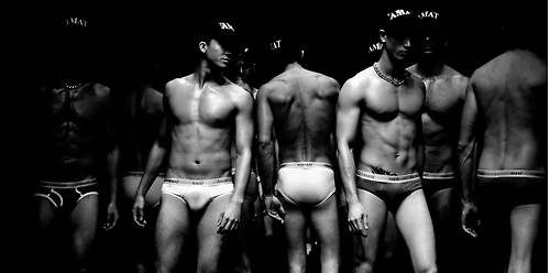 ถอดโชว์เรือนร่าง 152