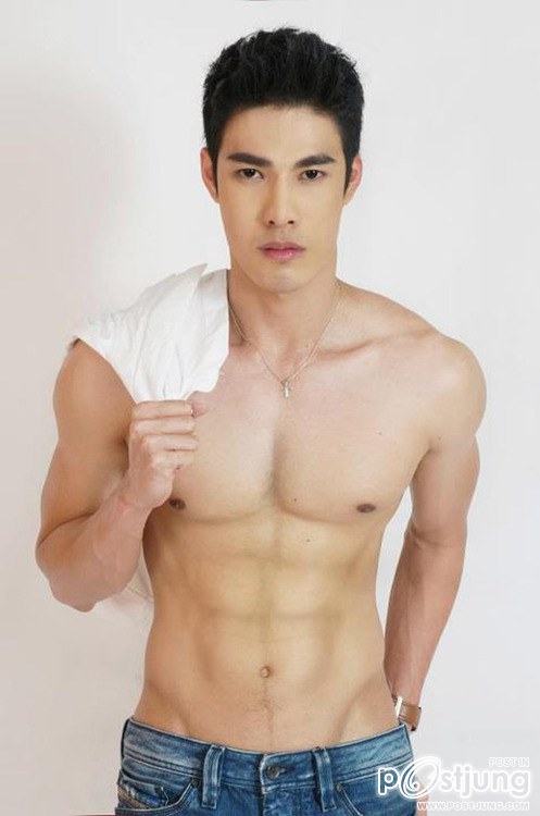 ถอดโชว์เรือนร่าง 152